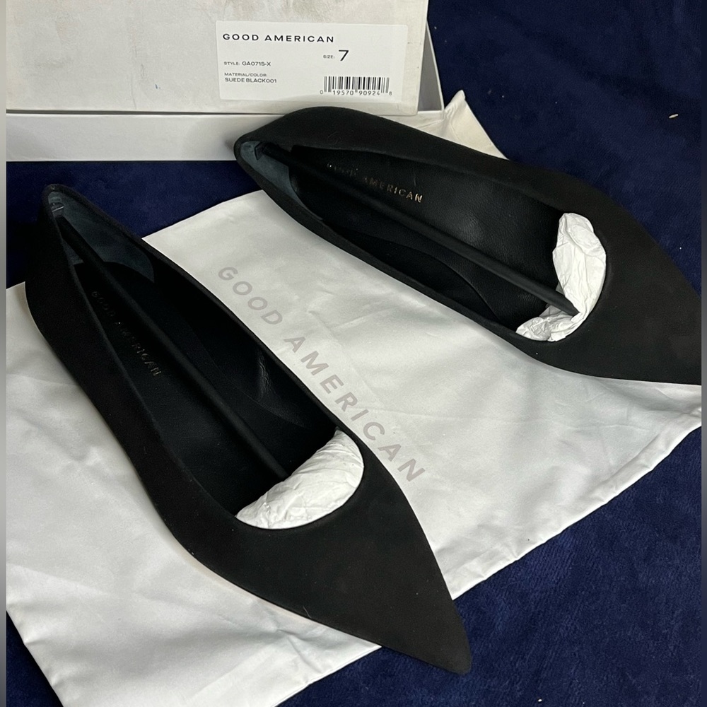 New Good American Black Suede Flats